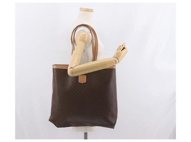 Céline Borsa tote in tela Macadam CELINE in pelle PVC marrone oro Auth 170367 D'oro - vista 18