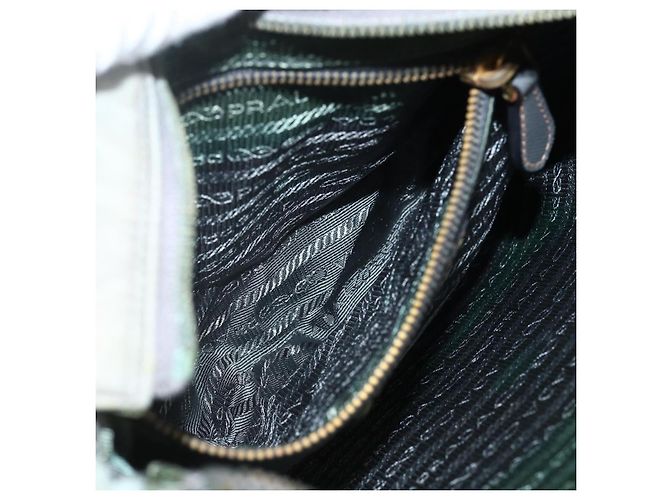 Borsa a Spalla PRADA Nylon Verde Oro Auth 170487 D'oro - vista 22