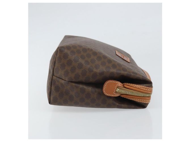 Céline Borsa Clutch in Tela Macadam CELINE PVC Marrone Oro Auth 170470 D'oro - vista 3