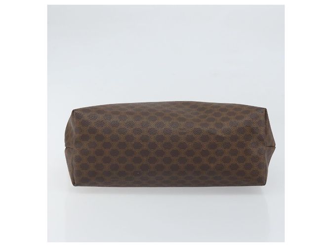Céline Borsa Clutch in Tela Macadam CELINE PVC Marrone Oro Auth 170470 D'oro - vista 6