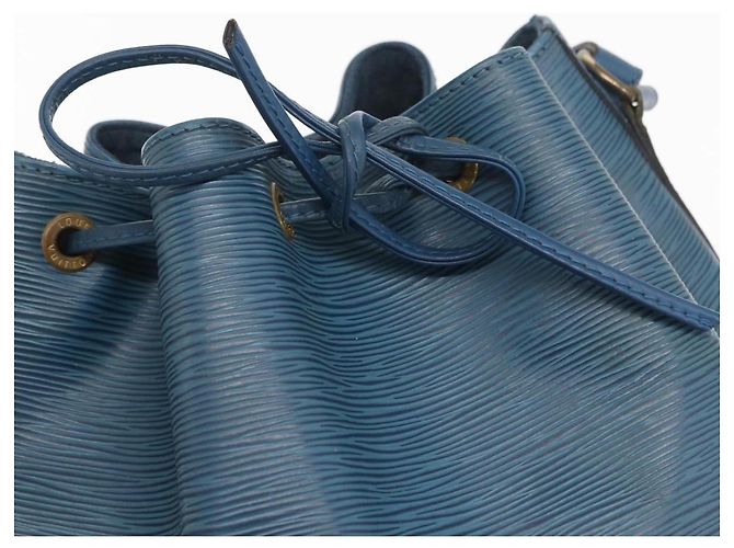 Noe LOUIS VUITTON Borsa a Spalla Petit Noé Epi Blu M44105 LV Auth ka2153 - vista 10