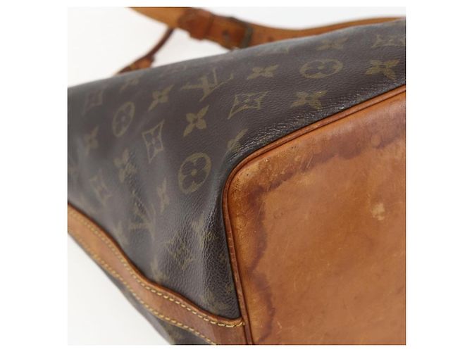 LOUIS VUITTON Monogram Petit Noe Shoulder Bag M42226 LV Auth 170103 - view 16