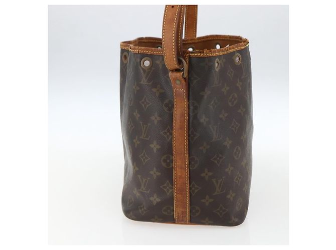 LOUIS VUITTON Monogram Petit Noe Shoulder Bag M42226 LV Auth 170103 - view 3
