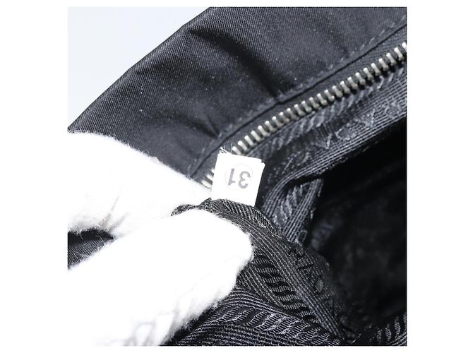 Prada Tote Bag aus schwarzem Nylon mit Silber authentisch 170131 - Ansicht 11