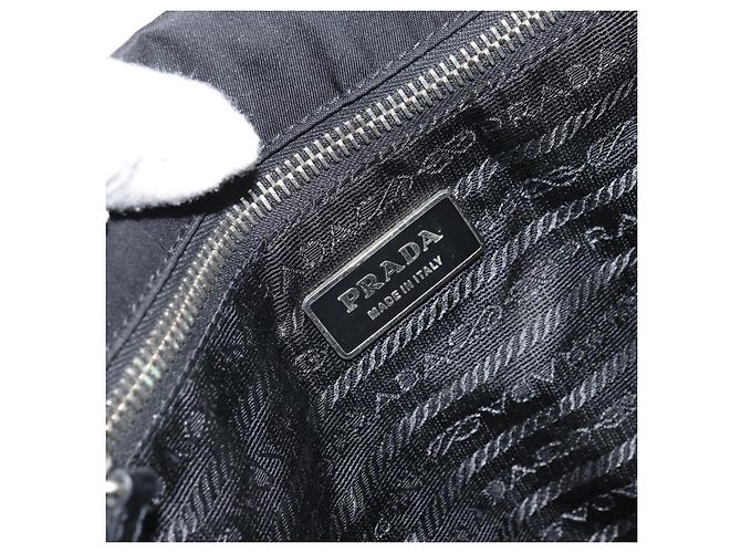 Prada Tote Bag aus schwarzem Nylon mit Silber authentisch 170131 - Ansicht 18