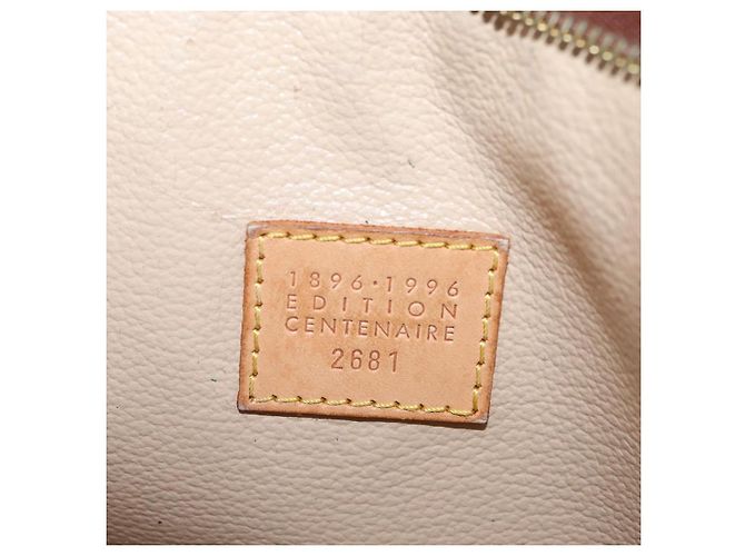 LOUIS VUITTON Poche Toilette 26 Damier Ebene N47543 Auth LV 164696 - vista 17