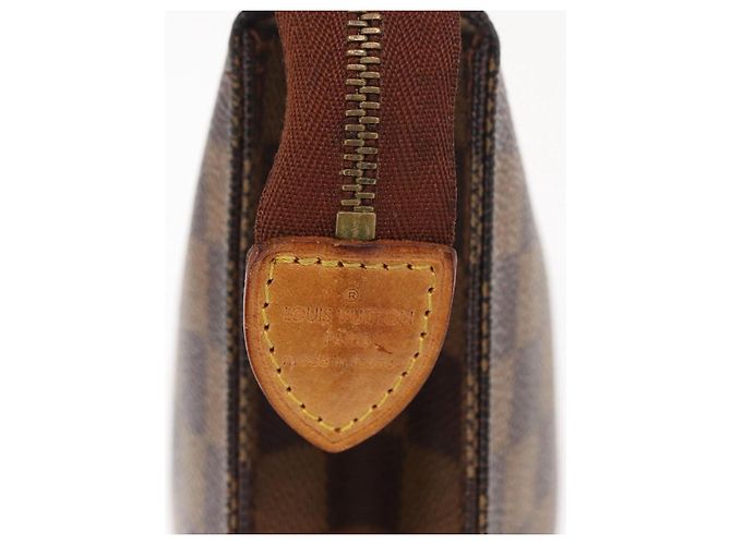 LOUIS VUITTON Poche Toilette 26 Damier Ebene N47543 Auth LV 164696 - vista 8
