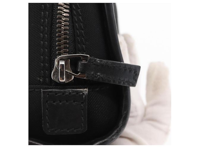 GUCCI Clutch in Nylon Nero Argento 108844 Auth 170413 - vista 10