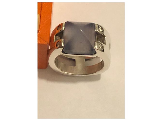 Anillo Hermès de plata con piedra de luna y diamante - vista 3