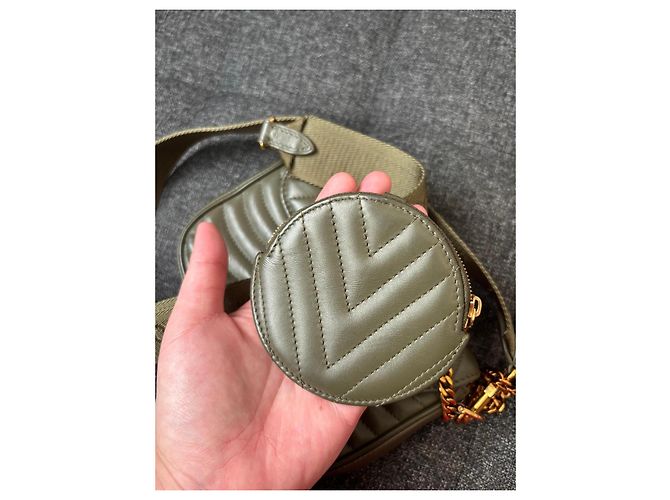 Multi Pochette Borsa a Spalla Louis Vuitton New Wave Multi-Pochette in Pelle Trapuntata Verde - vista 13