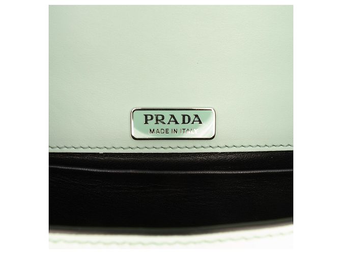 Borsa a tracolla Cahier in pelle di vitello spazzolato verde di Prada - vista 5