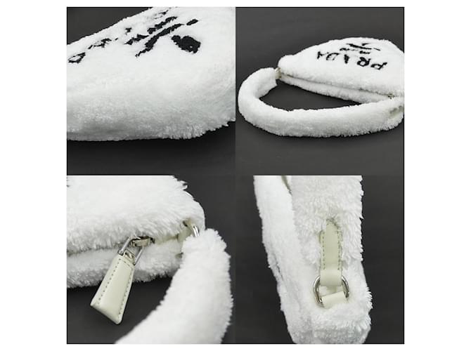 Prada Weißer Plüsch-Handtasche - Ansicht 4