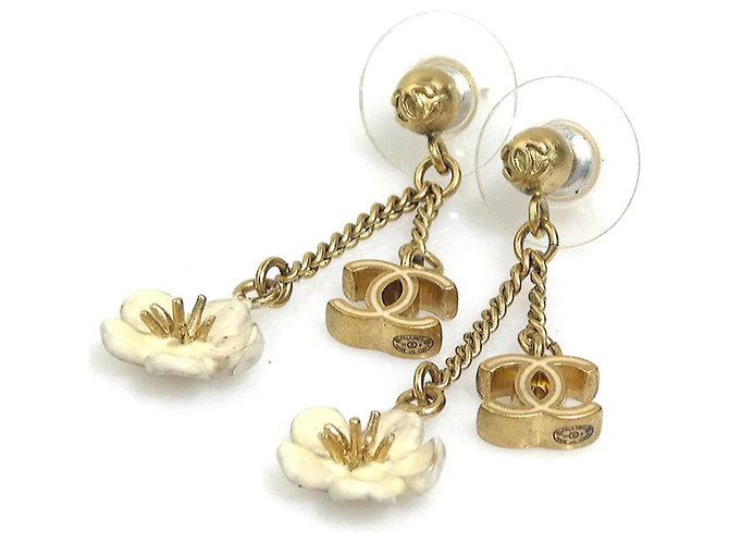 Orecchini a goccia in metallo dorato e bianco Chanel D'oro - vista 3