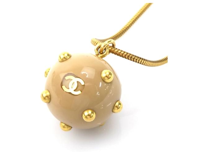 Collana Coco Mark di Chanel Beige D'oro - vista 3