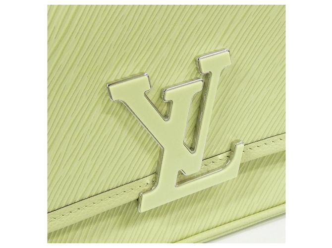 Borsa a Spalla Louis Vuitton Epi Bussi M22960 Verde - vista 4