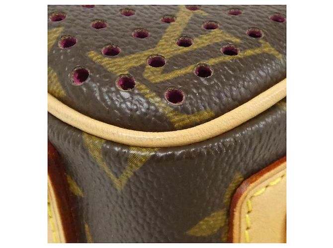 Borsa a Spalla Mini Trocadero Perforata Monogramma Louis Vuitton Marrone Fuschia - vista 3
