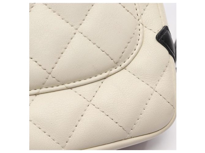 Borsa a spalla piccola in pelle della linea Cambon di Chanel Nero Bianco - vista 10
