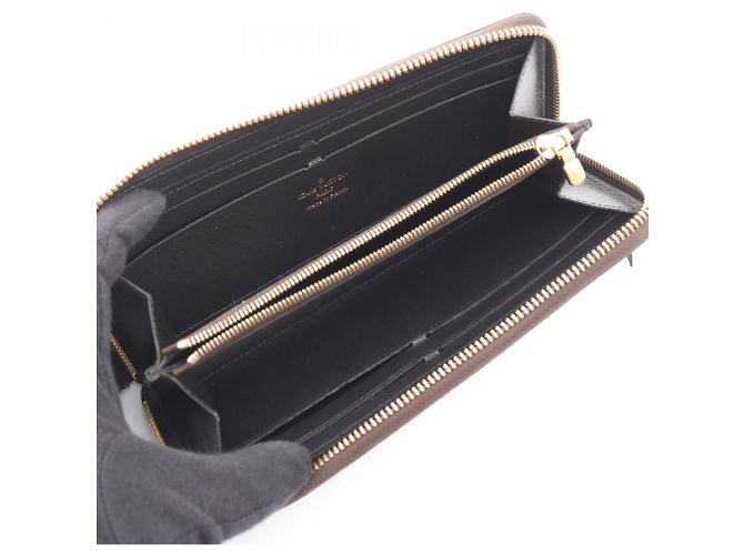 Cartera Larga Clemence de Louis Vuitton Castaño Monograma - vista 3