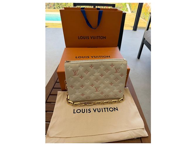 Coussin Louis Vuitton Cushion PM Tasche Lammleder Creme Roh - Ansicht 4
