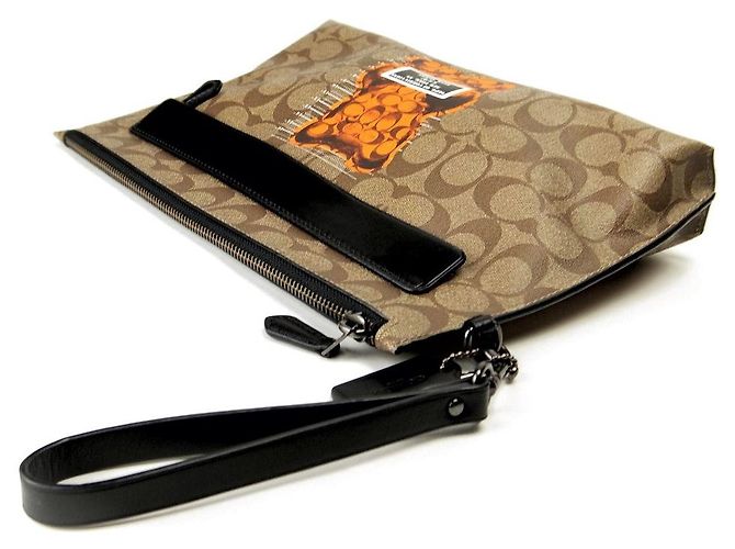 Clutch in PVC Coach Marrone - vista 3