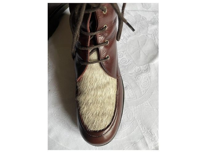 Stivaletti stringati Kenzo in pelle marrone e pony T 38 Marrone scuro - vista 3