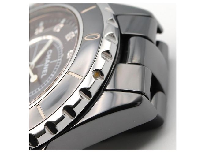 Chanel J12 12P Diamant Keramik Uhr - Ansicht 10