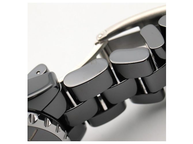 Chanel J12 12P Diamant Keramik Uhr - Ansicht 11