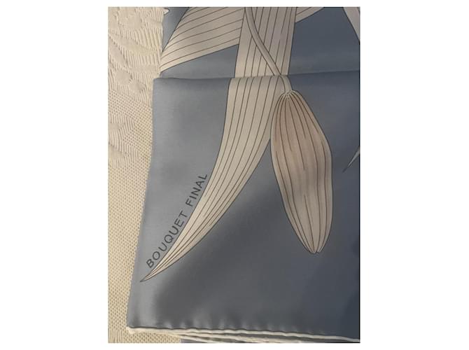Constance Hermès Seidentuch Grau 90x90 - Ansicht 4
