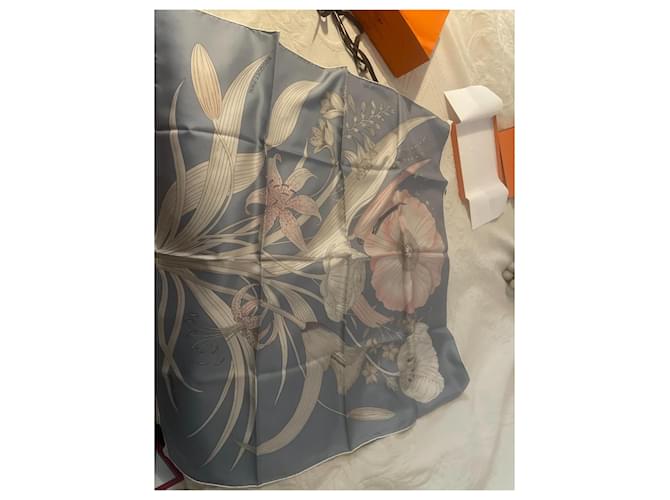 Constance Hermès Seidentuch Grau 90x90 - Ansicht 7