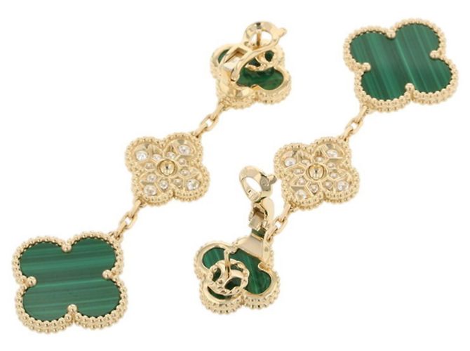 Orecchini a goccia Magic Alhambra di Van Cleef & Arpels - vista 3