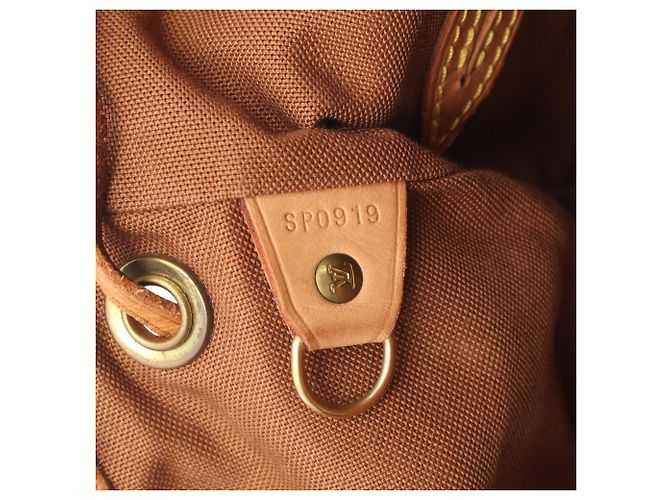 Zaino/borsa Montsouris GM di Louis Vuitton Marrone - vista 5