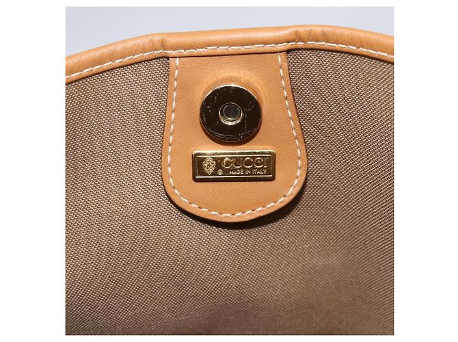 Gucci Borsa tote Micro GG Supreme in PVC beige e oro 002 39 0054 Auth ep13221 D'oro - vista 10