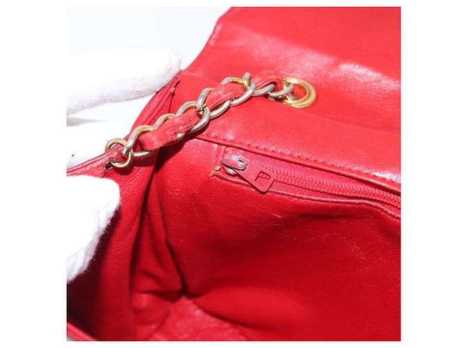 Borsa a spalla in pelle matelassé CHANEL con catena rossa oro CC Auth 169596 Rosso D'oro - vista 22