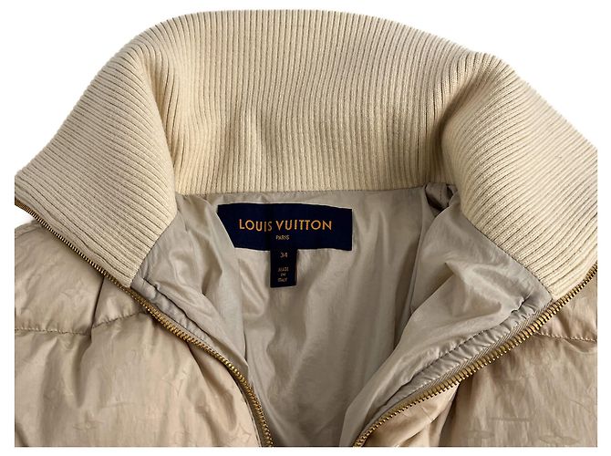 Louis Vuitton Jaqueta acolchoada em lona Pronta para Vestir Bege - vista 13