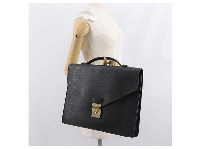 LOUIS VUITTON Epi Porta Documenti a Tracolla Briefcase Nera M54462 Auth ka2157 Nero - vista 24