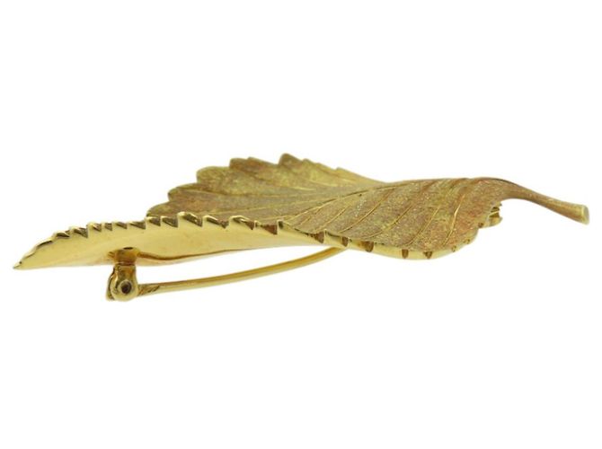 Tiffany & Co Broche Tiffany Leaf em Ouro Amarelo 18K Dourado - vista 2