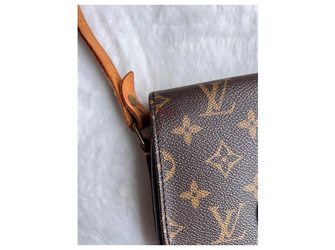 Cartouchiere Louis Vuitton Cartouchière PM Monogram Marrone D'oro - vista 15