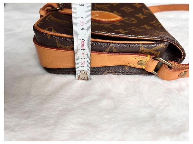 Cartouchiere Louis Vuitton Cartouchière PM Monogram Marrone D'oro - vista 20