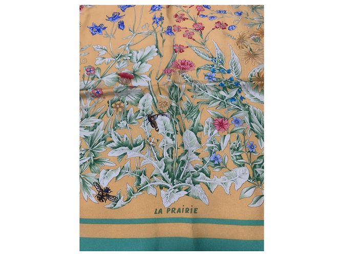 Bufanda de seda verde Hermès La Prairie - vista 2
