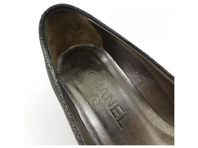 Timeless Chanel G28429Y15221 Décolleté in pelle di agnello goffrata e vitello - vista 6