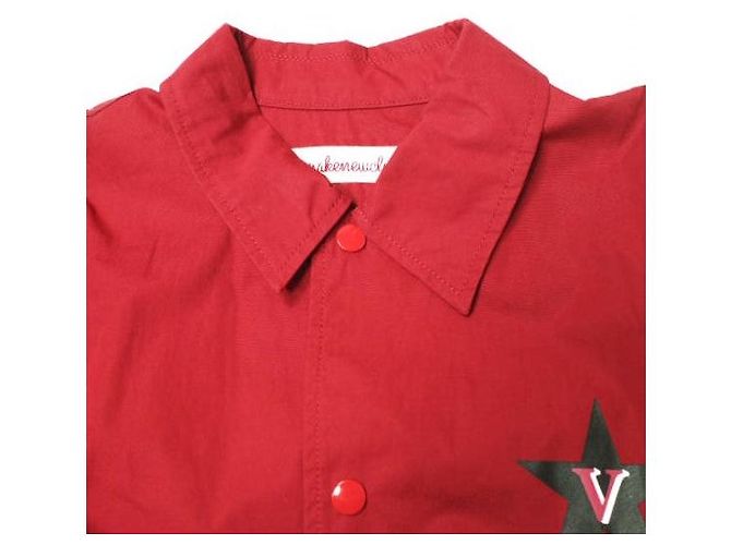 Autre Marque VOTE HACER NUEVAS ROPAS × AMERICAN RAG CIE Chaqueta Coach de Algodón Ropa Exterior (Limitada) Roja - vista 4