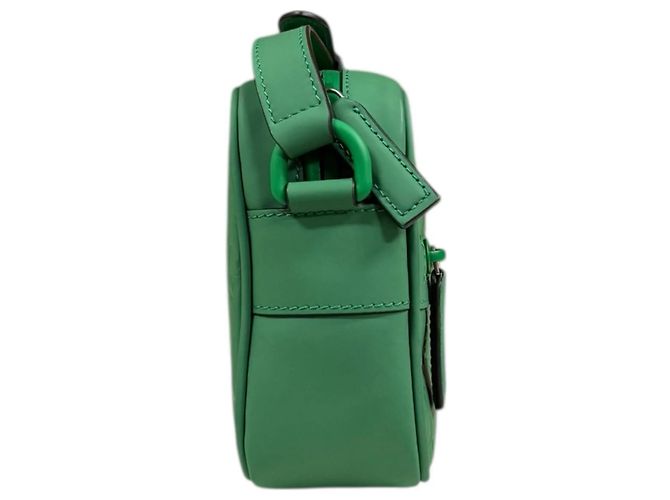 Mini borsa a spalla effetto gomma GG di Gucci Verde - vista 4