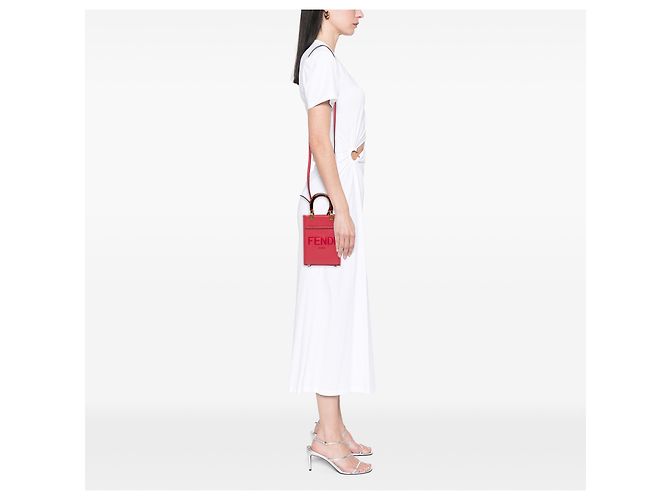 Fendi Mini Borsa Sunshine Shopper in Pelle Rosa - vista 9