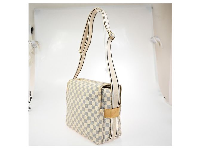 Borsa a mano Naviglio Damier Louis Vuitton Bianco - vista 4