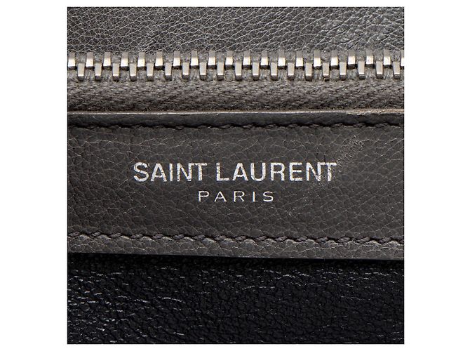 Borsa a tracolla Saint Laurent Matelasse Calfskin Monogram College Large Grigio - vista 9