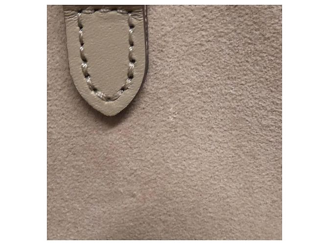 Borsa OnTheGo Monogram Empreinte Louis Vuitton Beige Grigio - vista 6