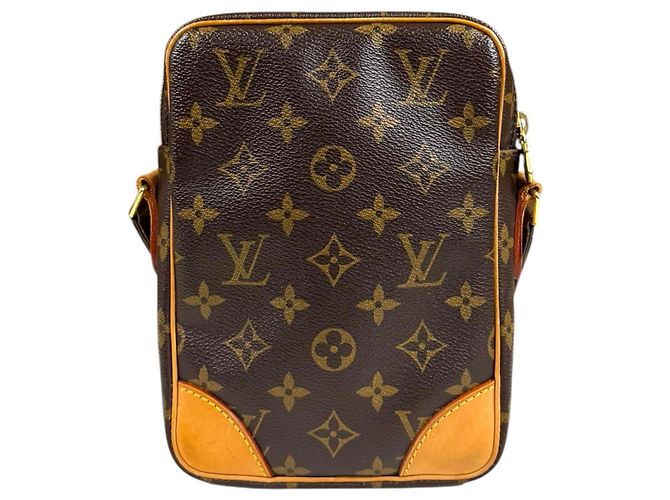 Borsa a Spalla Monogram Danube di Louis Vuitton Marrone - vista 3