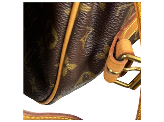 Borsa a Spalla Saumur 35 Monogramma Louis Vuitton Marrone - vista 17