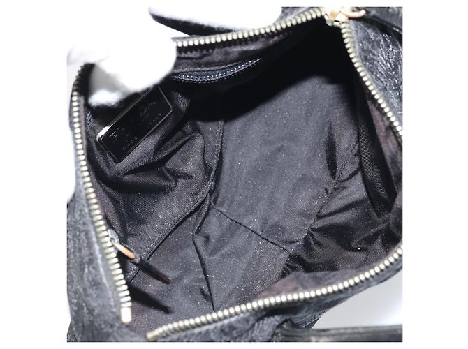 Borsa a mano PRADA in nylon nero Auth bs32763 - vista 11