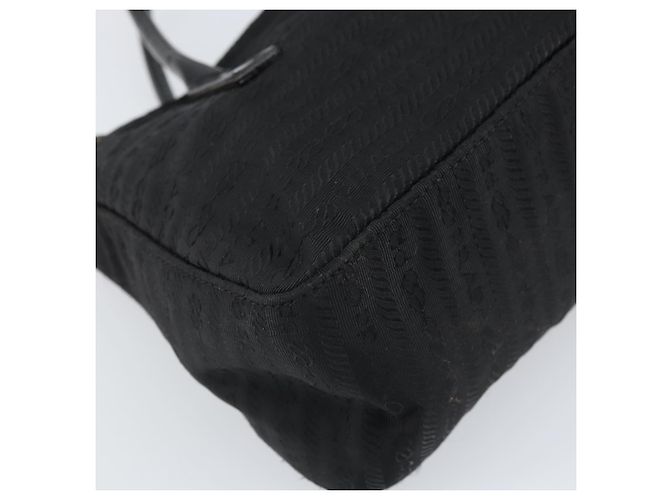 Borsa a mano PRADA in nylon nero Auth bs32763 - vista 14
